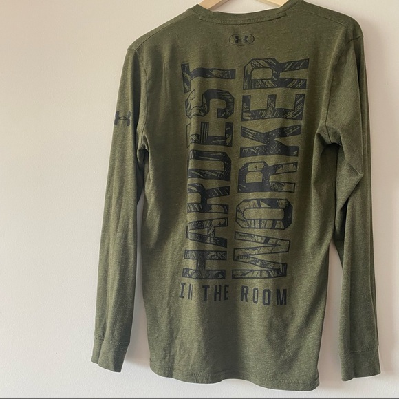 Under Armour Dwayne Johnson long sleeve shirt. Small - Picture 10 of 11